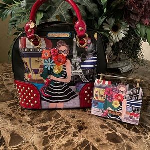 Beautiful purse with matching wallet